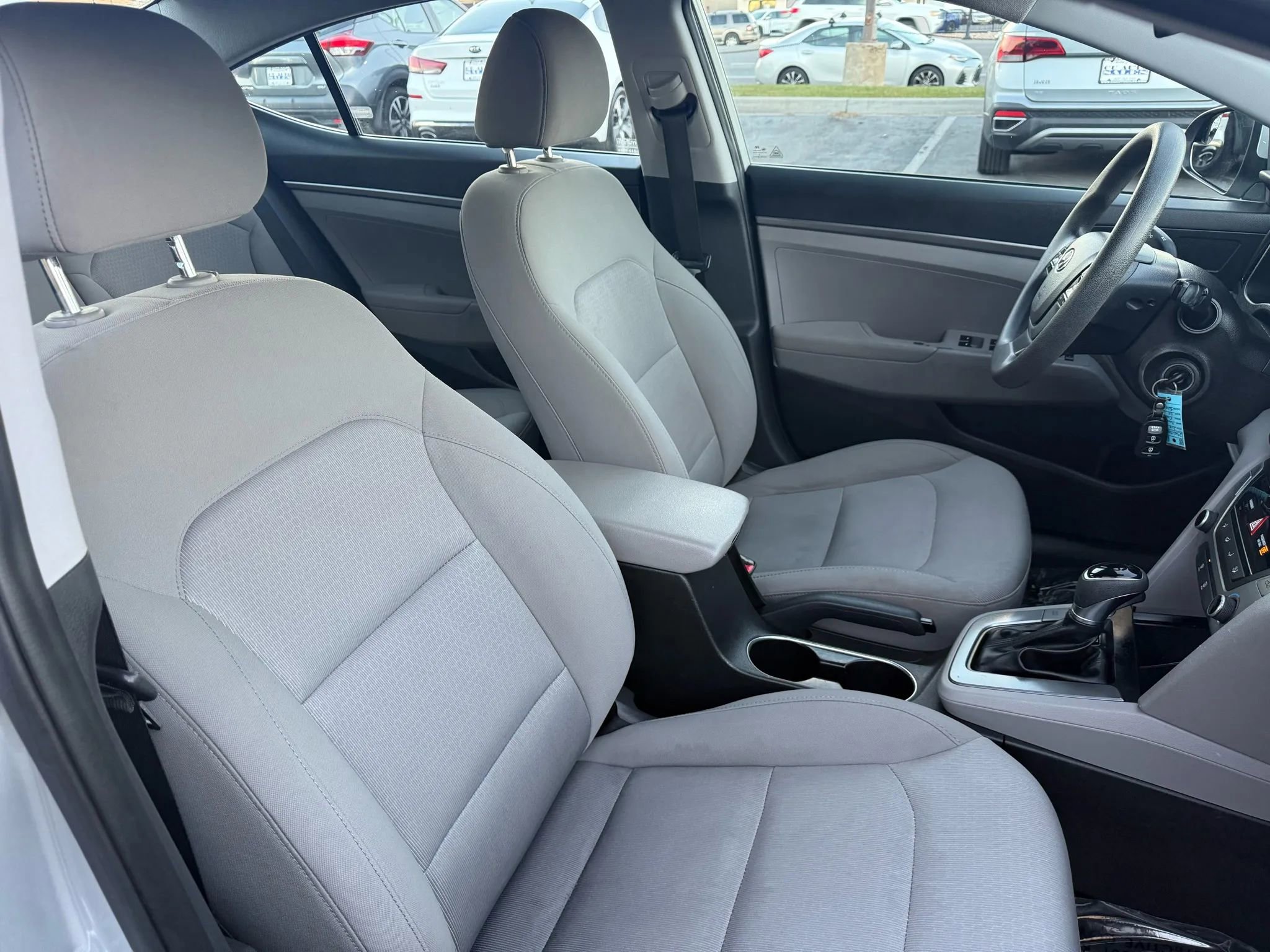 Used 2018 Hyundai Elantra SE w/ SE Connectivity Package 04 image 27