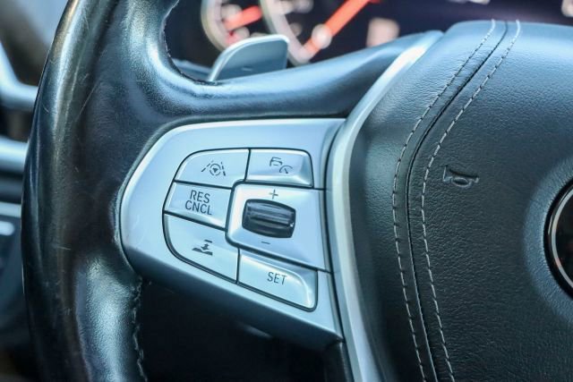 Used 2019 BMW 740i w/ Executive Package image 29