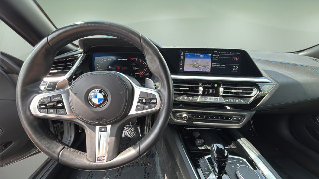 Used 2023 BMW Z4 M40i w/ Premium Package RWD image 12