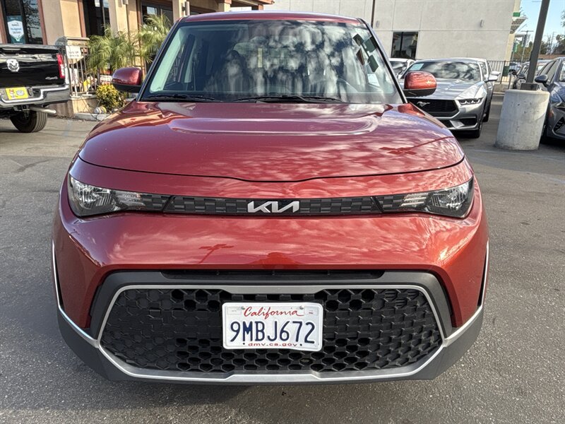 Used 2024 Kia Soul LX w/ Option Group 015 FWD image 10