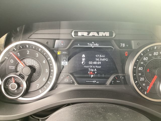 New 2026 RAM 1500 Express AWD/4WD image 18