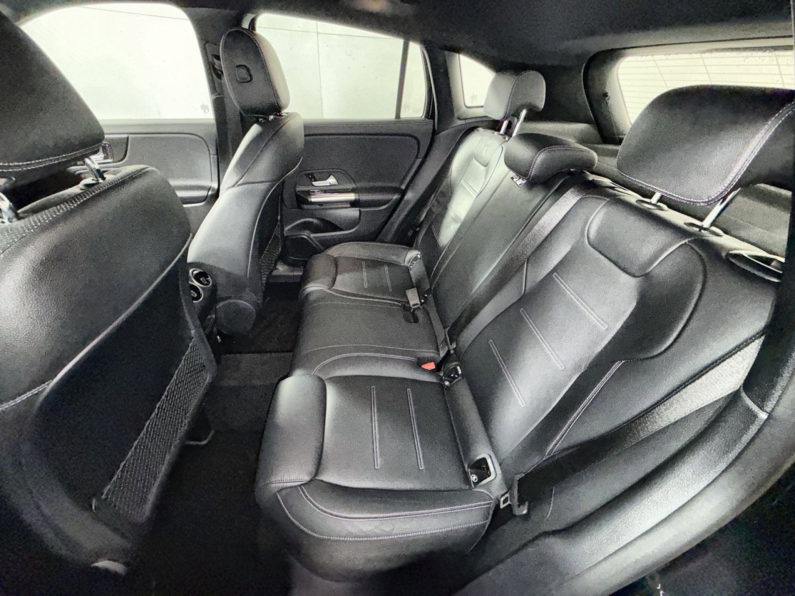 Used 2022 Mercedes-Benz GLA 35 AMG 4MATIC image 24