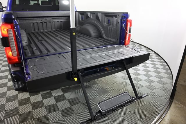 New 2026 Ford F350 Lariat w/ Black Appearance Package image 34