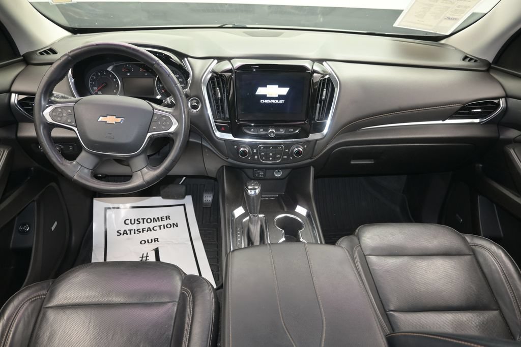 Used 2020 Chevrolet Traverse Premier w/ Redline Edition FWD image 16