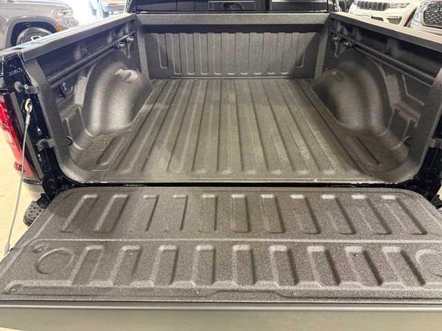 New 2025 RAM 1500 Tradesman w/ Night Edition AWD/4WD image 9
