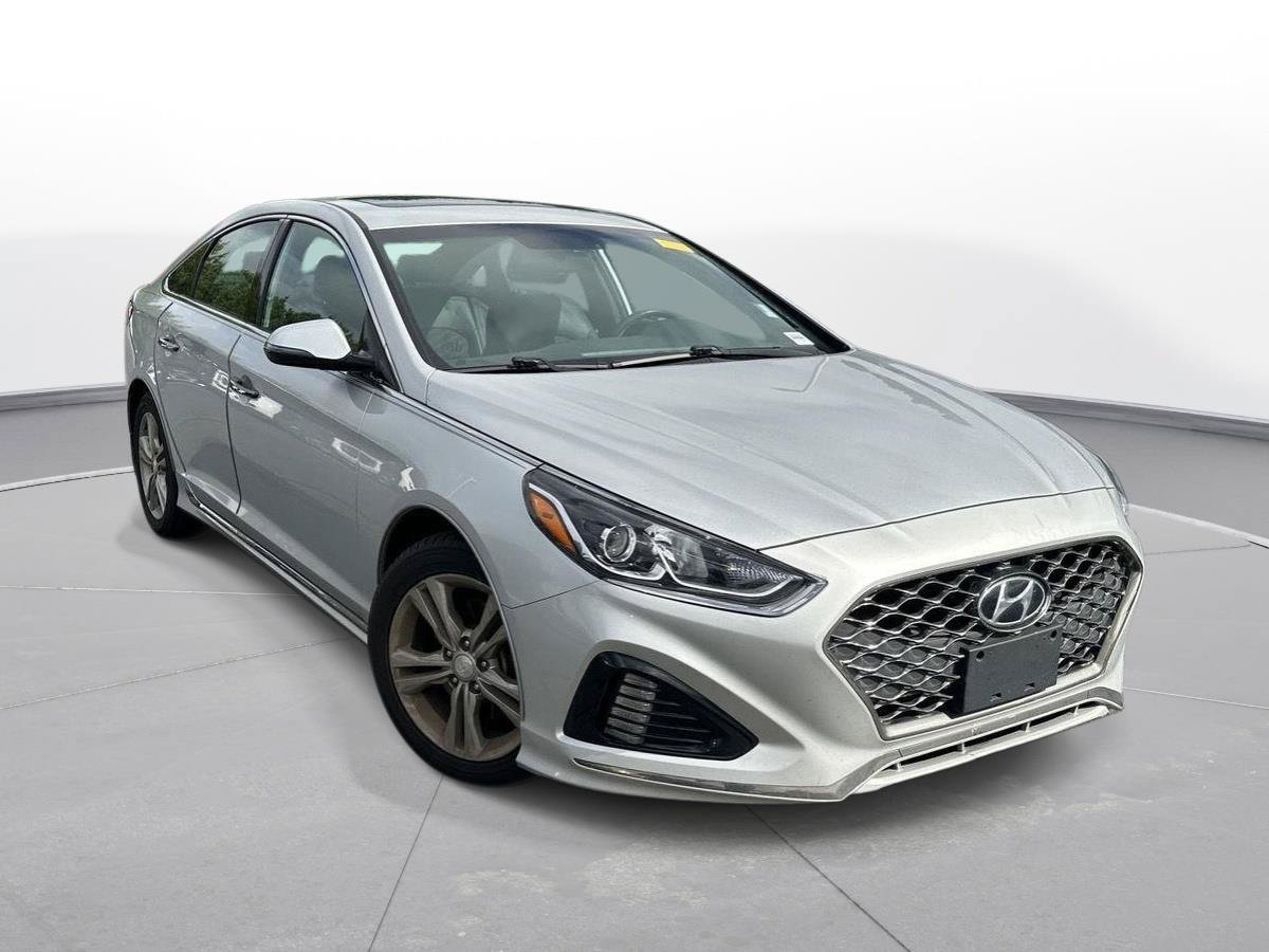 Used 2018 Hyundai Sonata Sport w/ Cargo Package FWD image 4