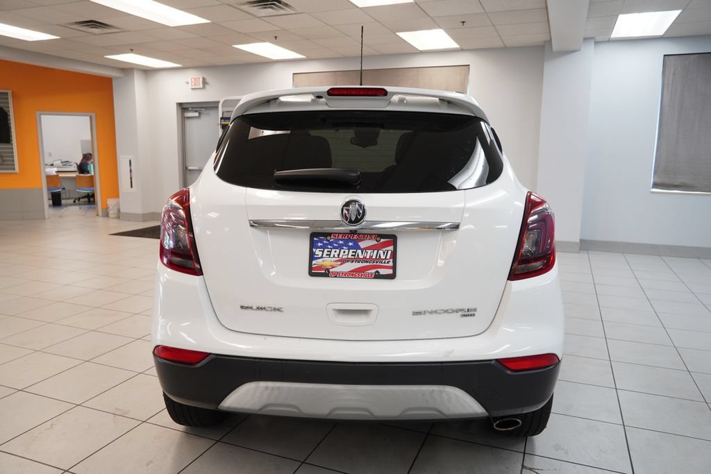Used 2017 Buick Encore Sport Touring AWD/4WD image 8