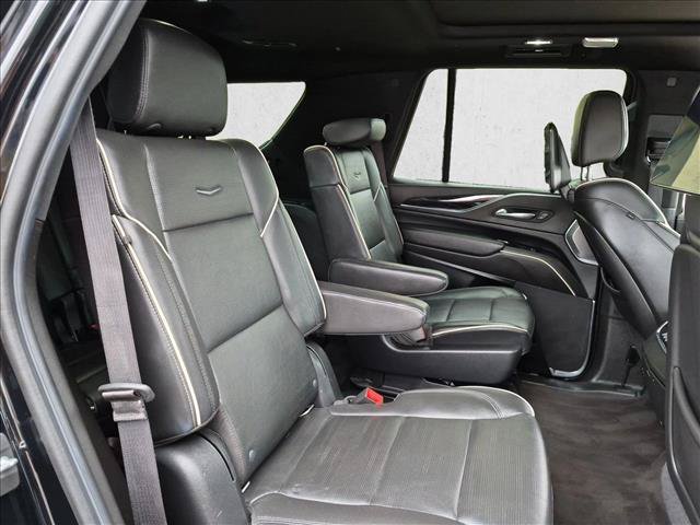 Used 2022 Cadillac Escalade Sport w/ Touring Package AWD/4WD image 23