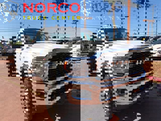 Used 2022 RAM 5500 Tradesman image 3