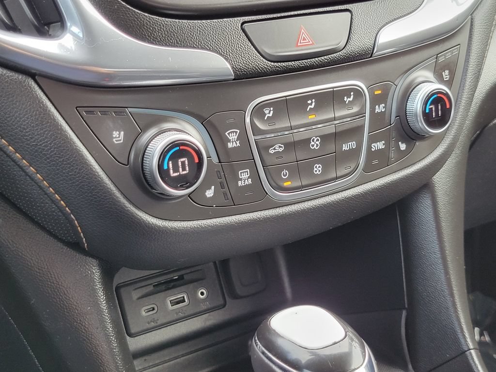 Used 2019 Chevrolet Equinox Premier FWD image 20