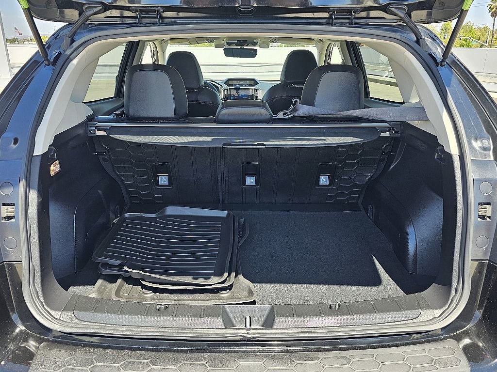 Used 2021 Subaru Crosstrek 2.5i Limited w/ Moonroof Package 2 AWD/4WD image 12