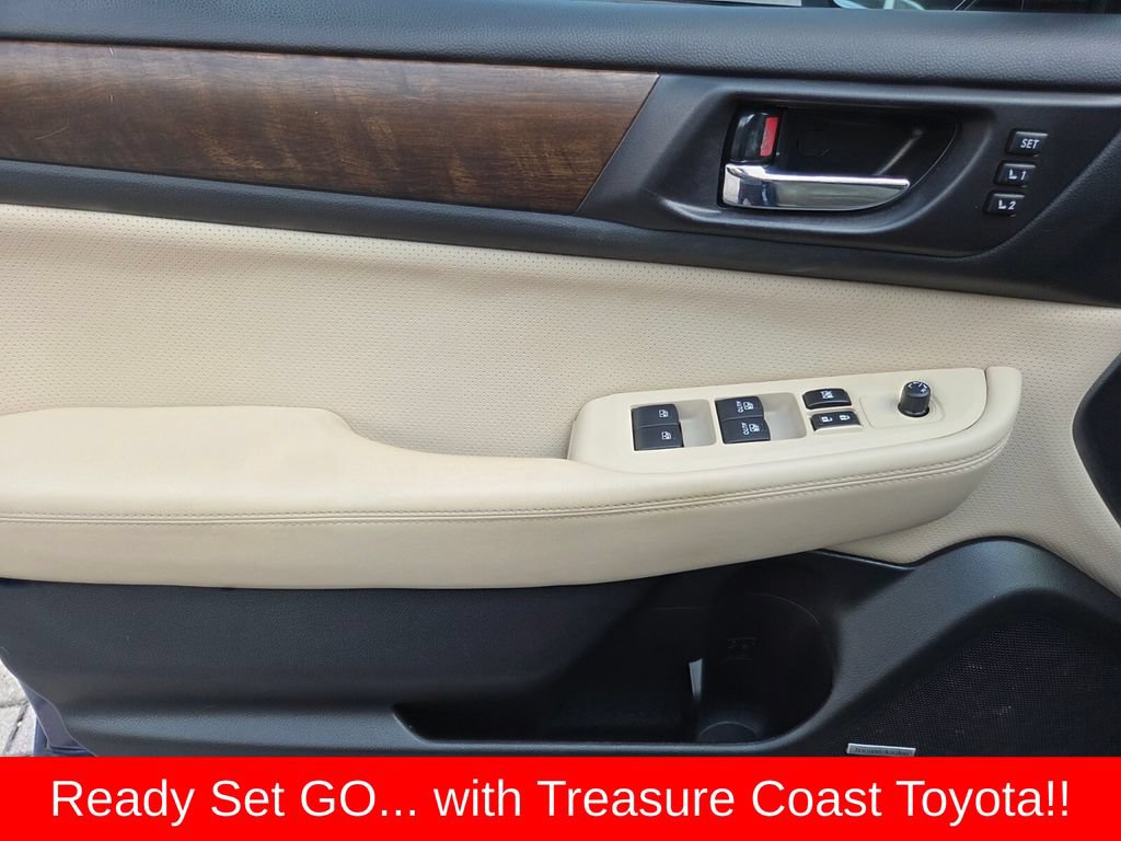 Used 2016 Subaru Outback 2.5i Limited AWD/4WD image 28