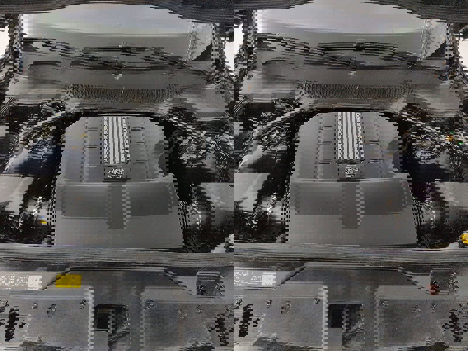 Used 2020 Land Rover Discovery HSE image 13