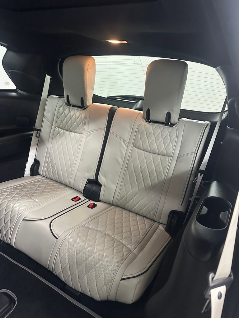 Used 2019 INFINITI QX60 Luxe w/ Limited Package image 32