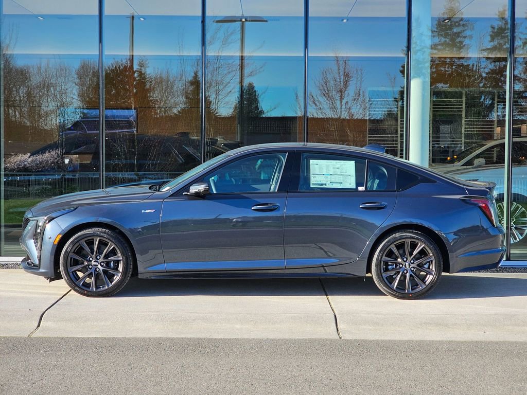 New 2026 Cadillac CT5 V image 2