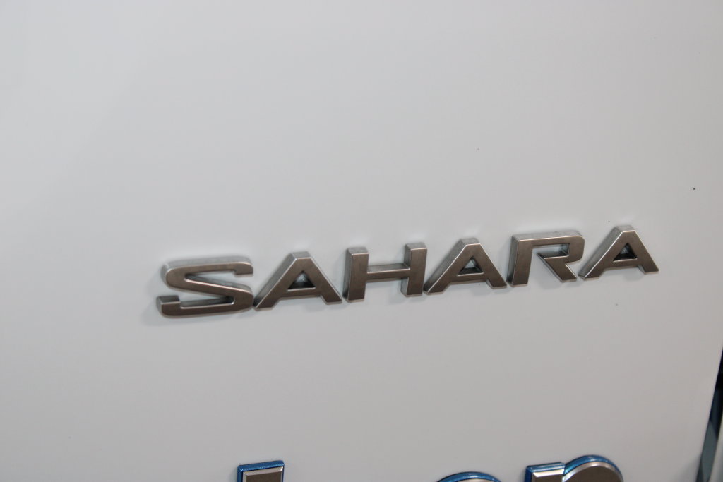 Used 2024 Jeep Wrangler Unlimited Sahara AWD/4WD image 12