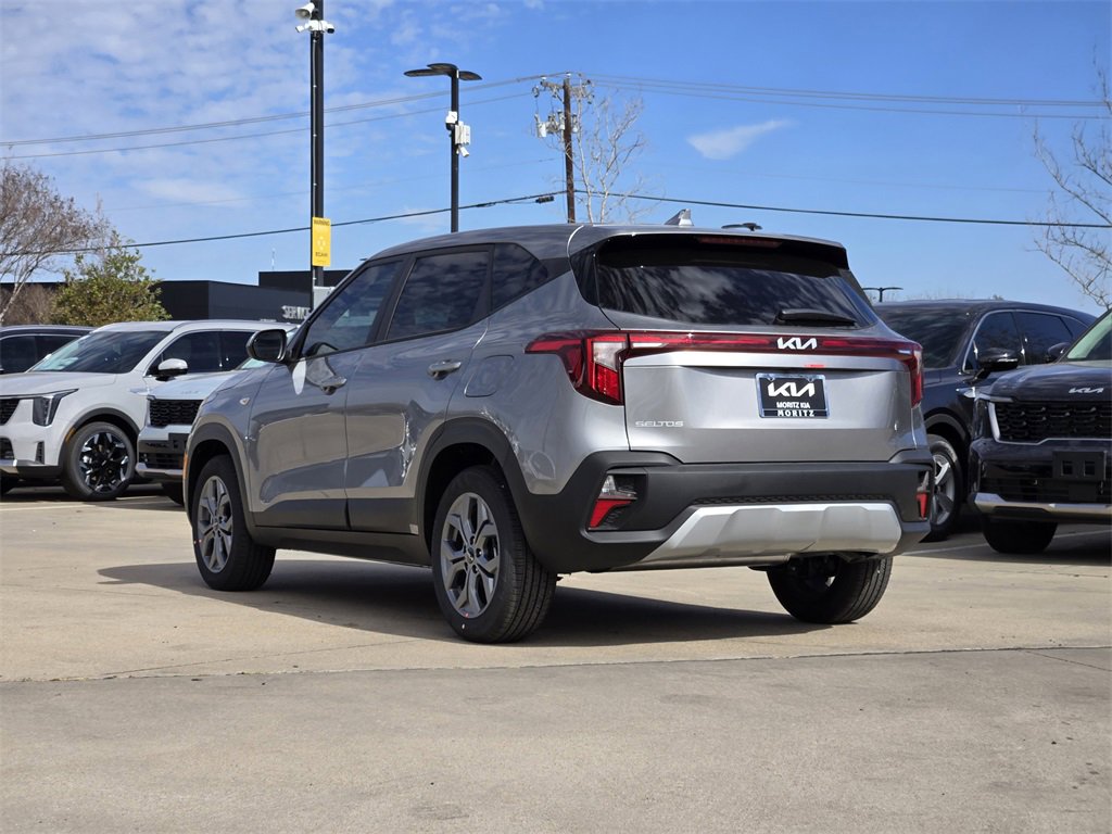 New 2026 Kia Seltos LX image 3