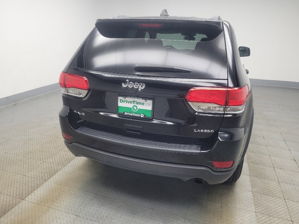 Used 2019 Jeep Grand Cherokee Laredo w/ Security & Convenience Group image 7