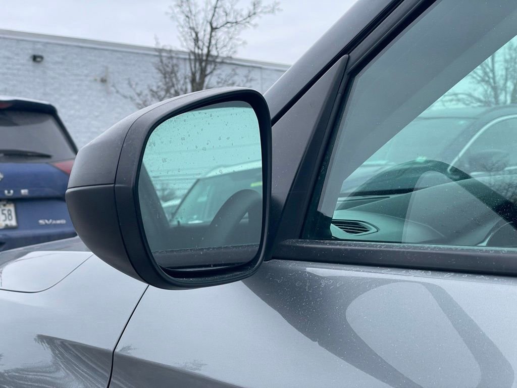 Used 2023 Chevrolet TrailBlazer LS image 28