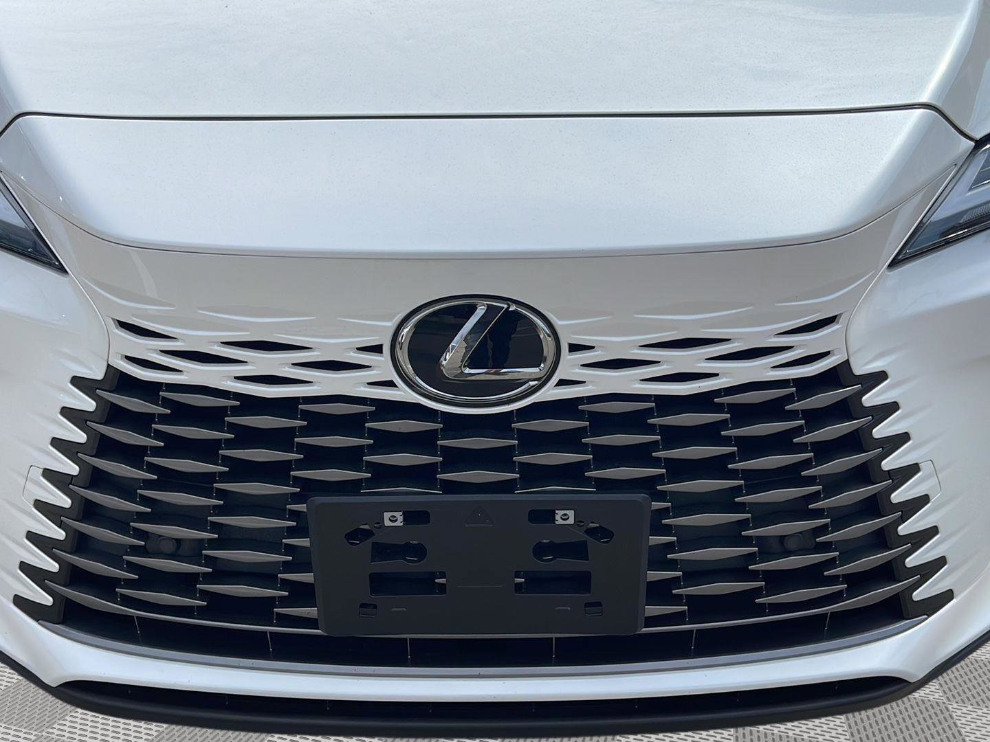 Used 2024 Lexus RX 350 Premium w/ Cold Area Package FWD image 10