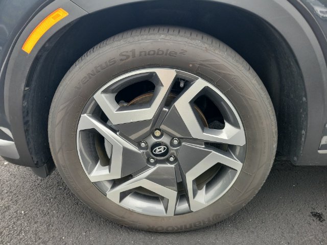 Used 2024 Hyundai Palisade Limited AWD/4WD image 17