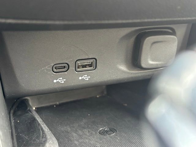 Certified 2024 Buick Envista Preferred w/ Convenience I Package image 31