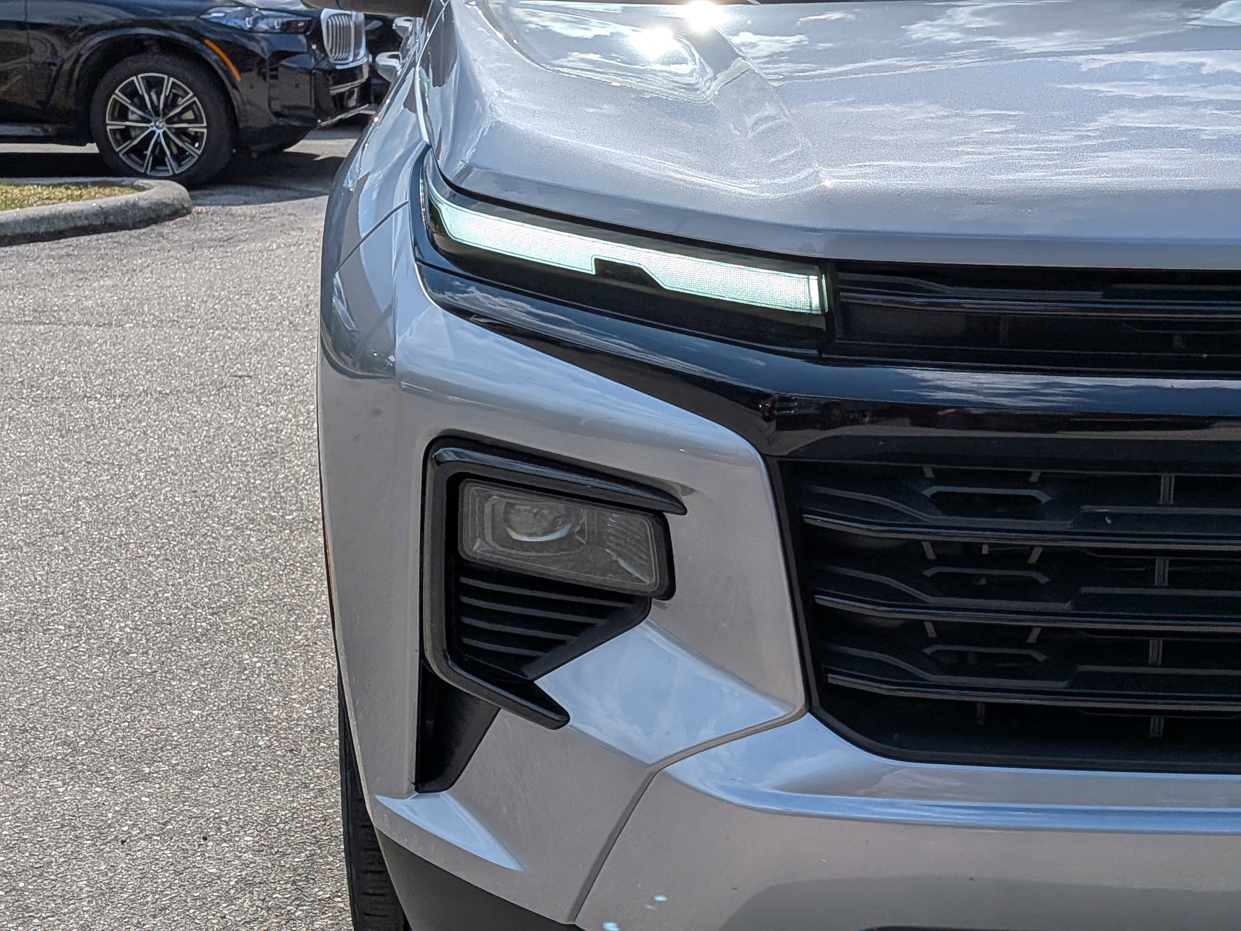 Used 2024 Chevrolet Traverse LS w/ Midnight/Sport Edition FWD image 9