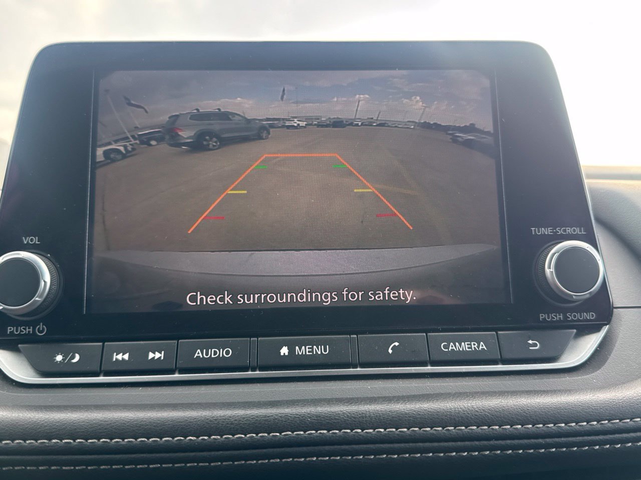 Certified 2025 Nissan Rogue SV FWD image 46