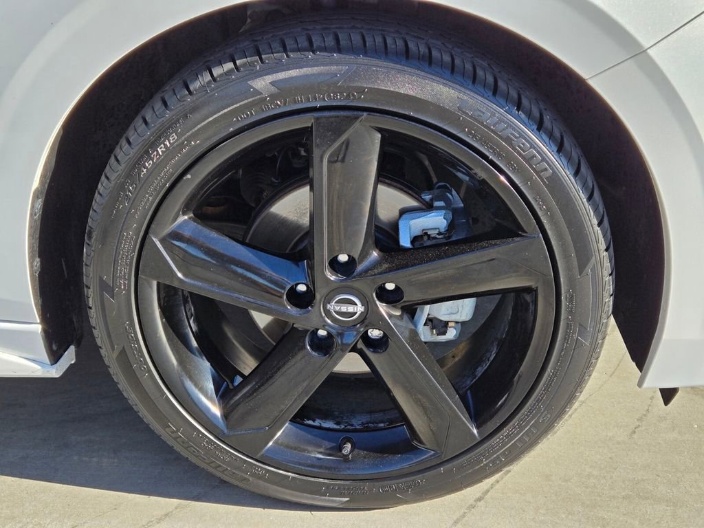 Used 2024 Nissan Sentra SR image 8