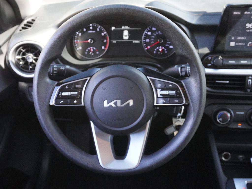 Used 2023 Kia Forte LXS w/ LXS Technology Package FWD image 36