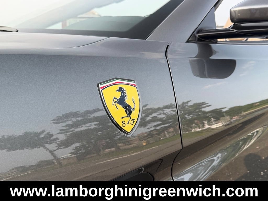 Used 2019 Ferrari Portofino RWD image 16