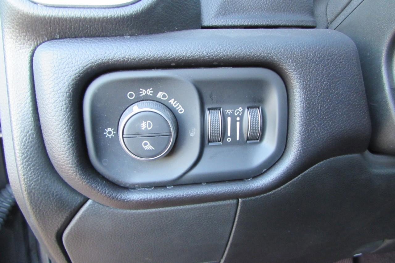 New 2024 RAM 3500 Laramie w/ Night Edition image 16