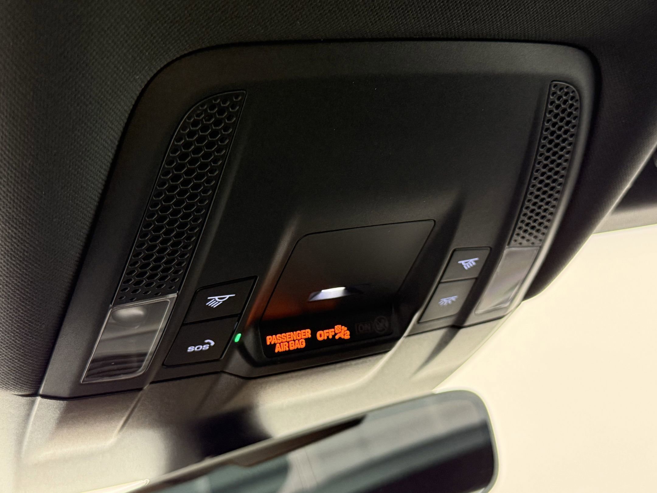 New 2025 Porsche Taycan image 20