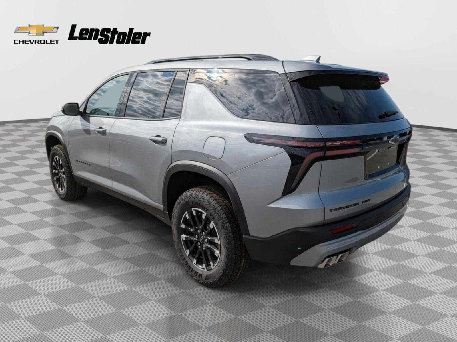 New 2026 Chevrolet Traverse Z71 w/ LPO, Floor Liner Package AWD/4WD image 2