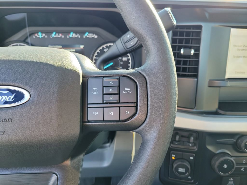 New 2026 Ford F550 4x4 Regular Cab Super Duty image 23