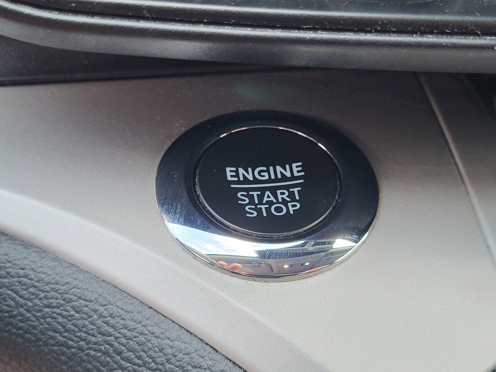 Certified 2023 Ford Explorer XLT image 23