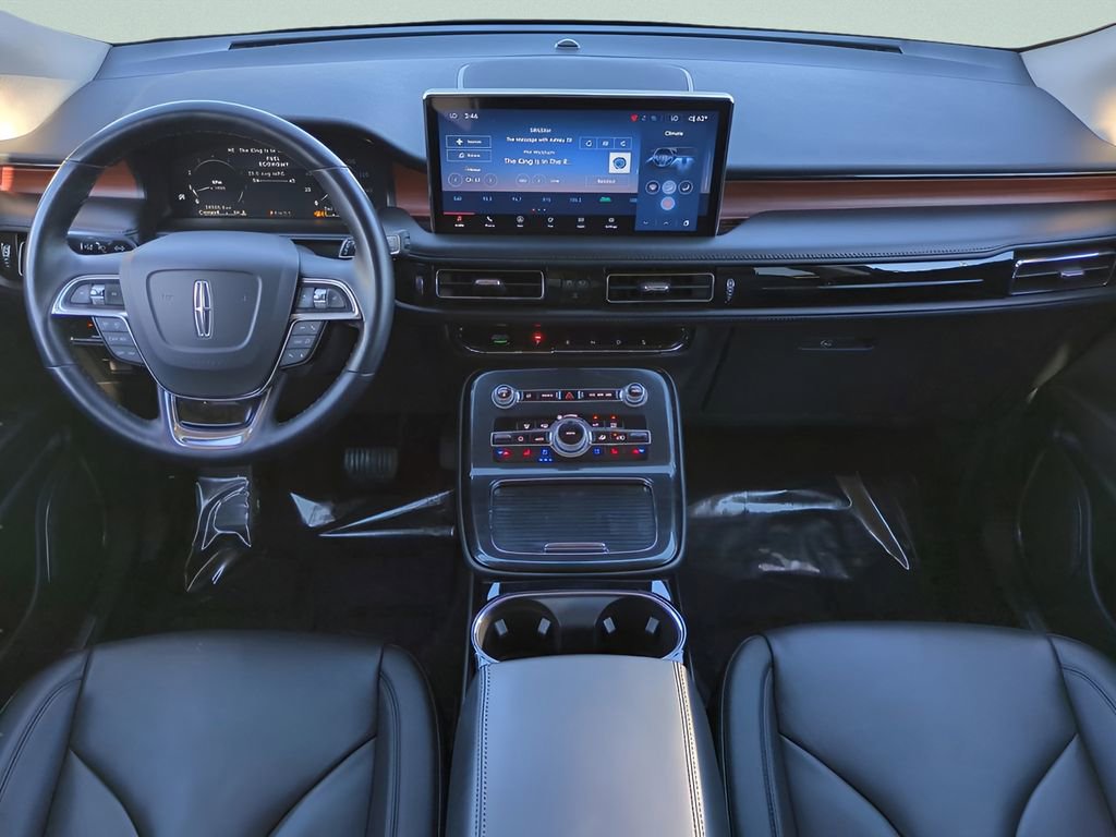 Used 2022 Lincoln Nautilus Reserve image 15