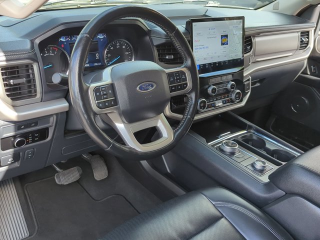 Used 2024 Ford Expedition Max XLT AWD/4WD image 10