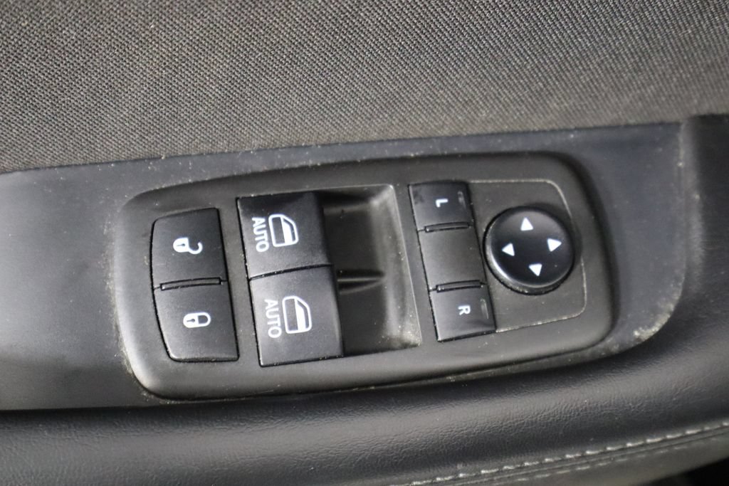 Used 2021 Dodge Challenger SXT RWD image 20