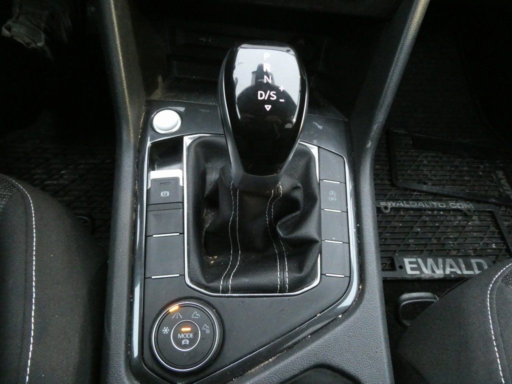 Used 2024 Volkswagen Tiguan S image 13