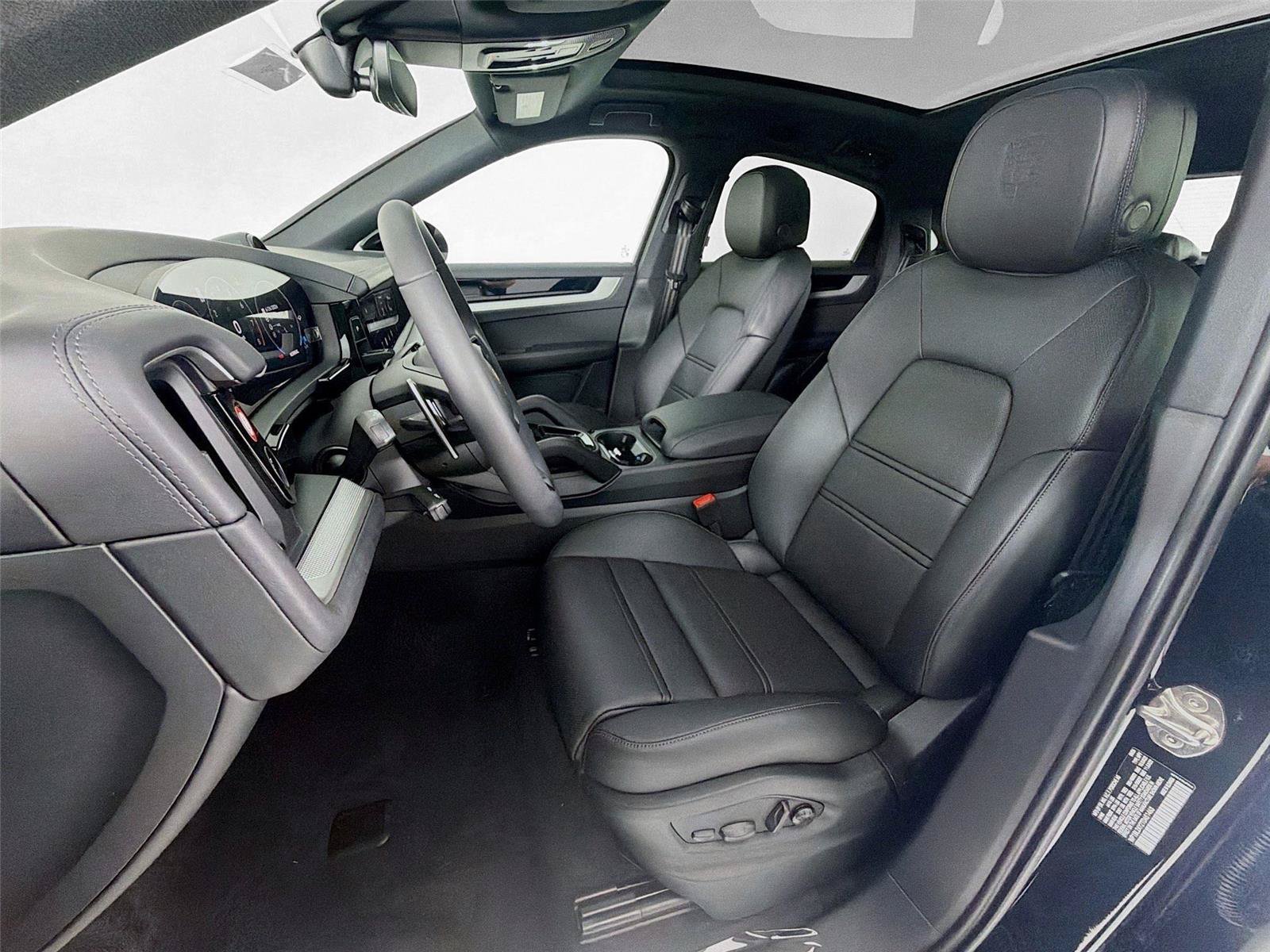 New 2026 Porsche Cayenne S AWD/4WD image 5
