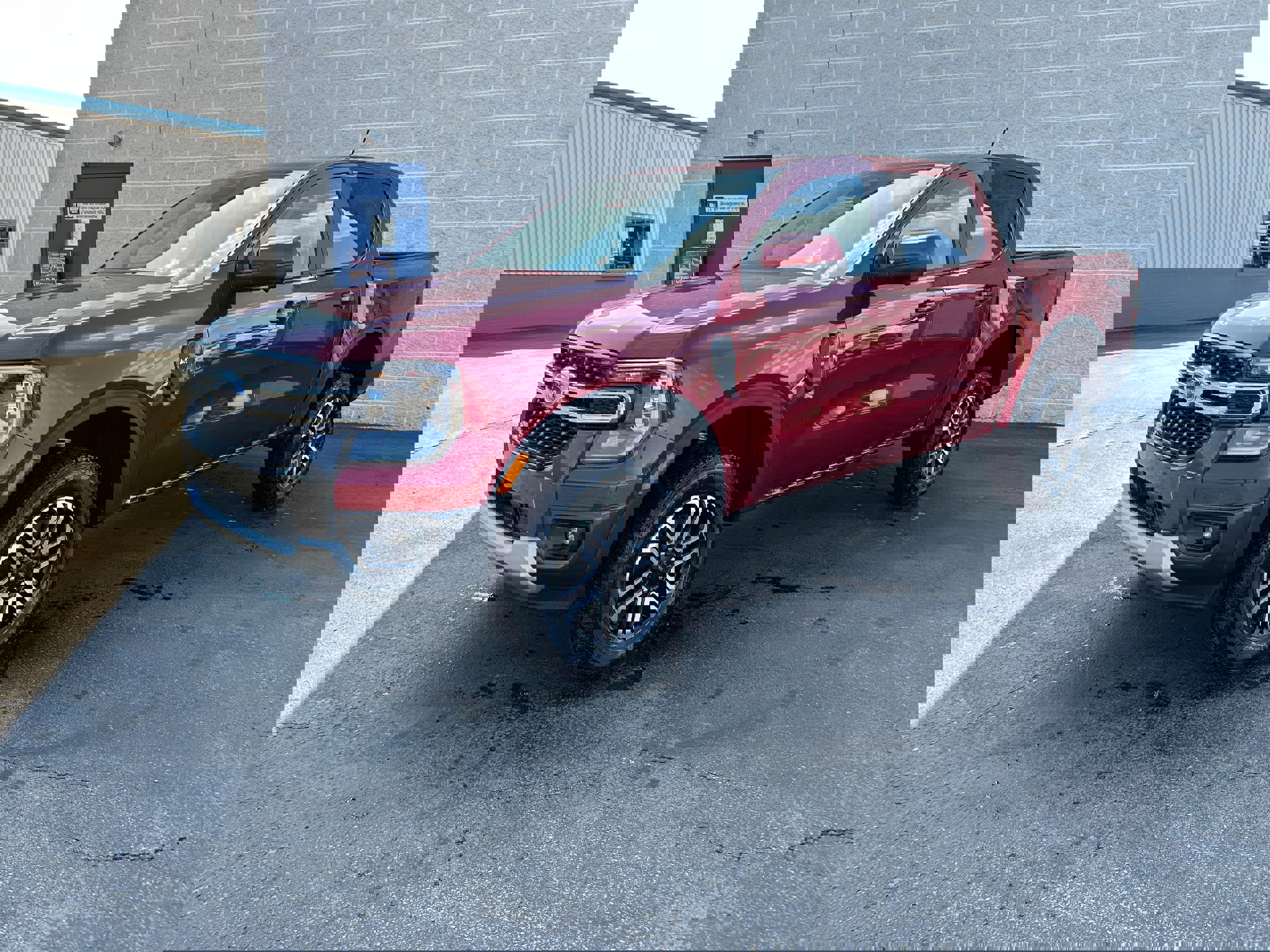 New 2026 Ford Ranger Lariat w/ Convenience Package image 2