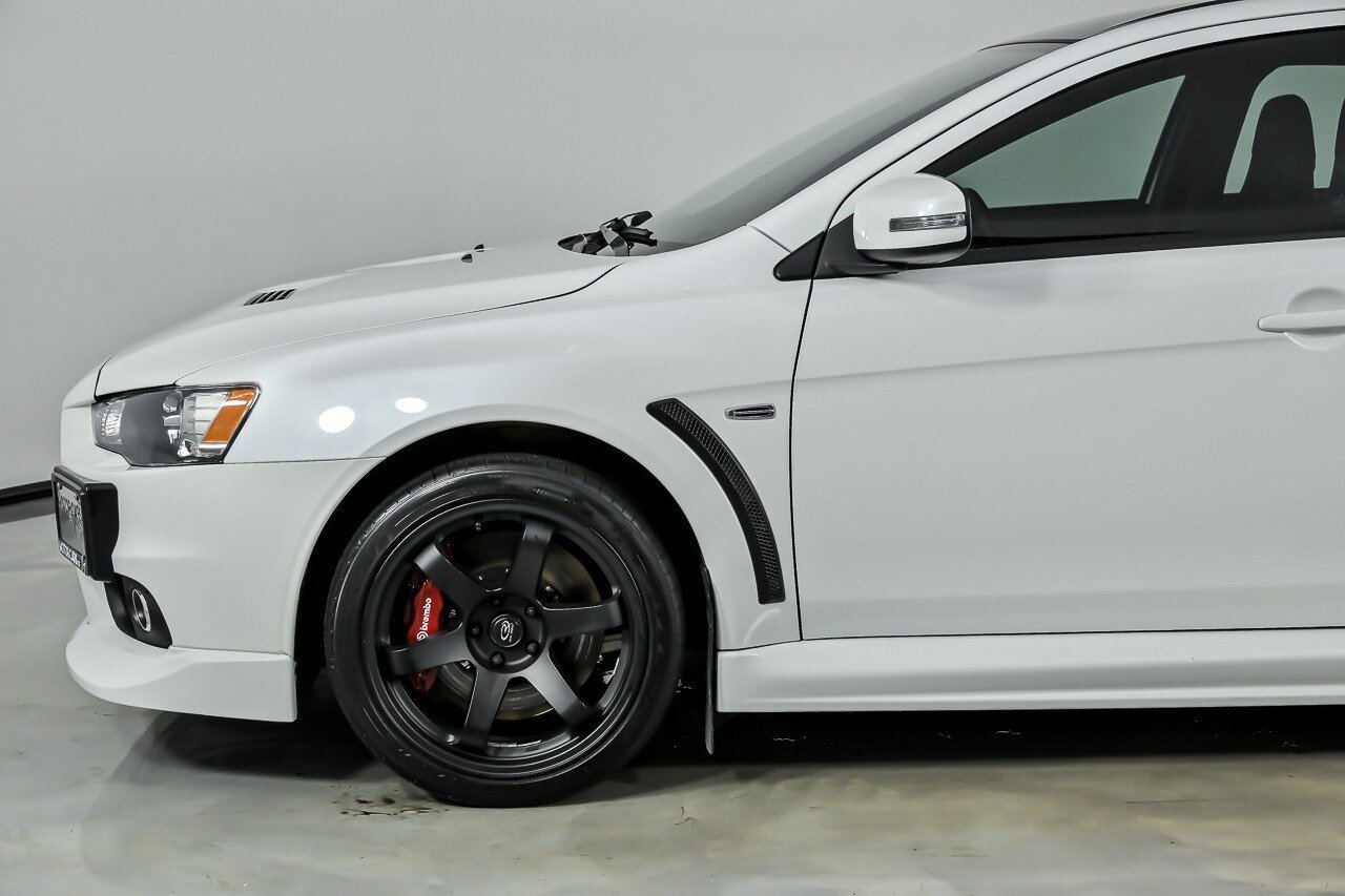 Used 2015 Mitsubishi Lancer Evolution Final Edition AWD/4WD image 7