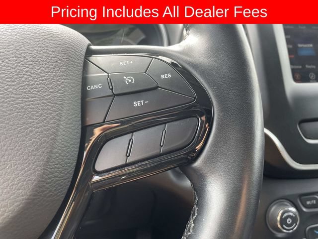 Used 2021 Jeep Cherokee Latitude Plus AWD/4WD image 25