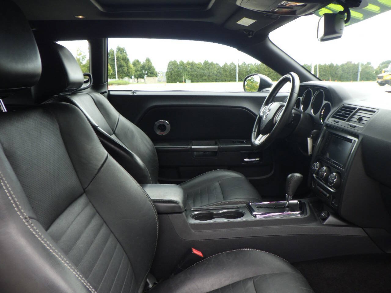 Used 2012 Dodge Challenger SXT Plus RWD image 15