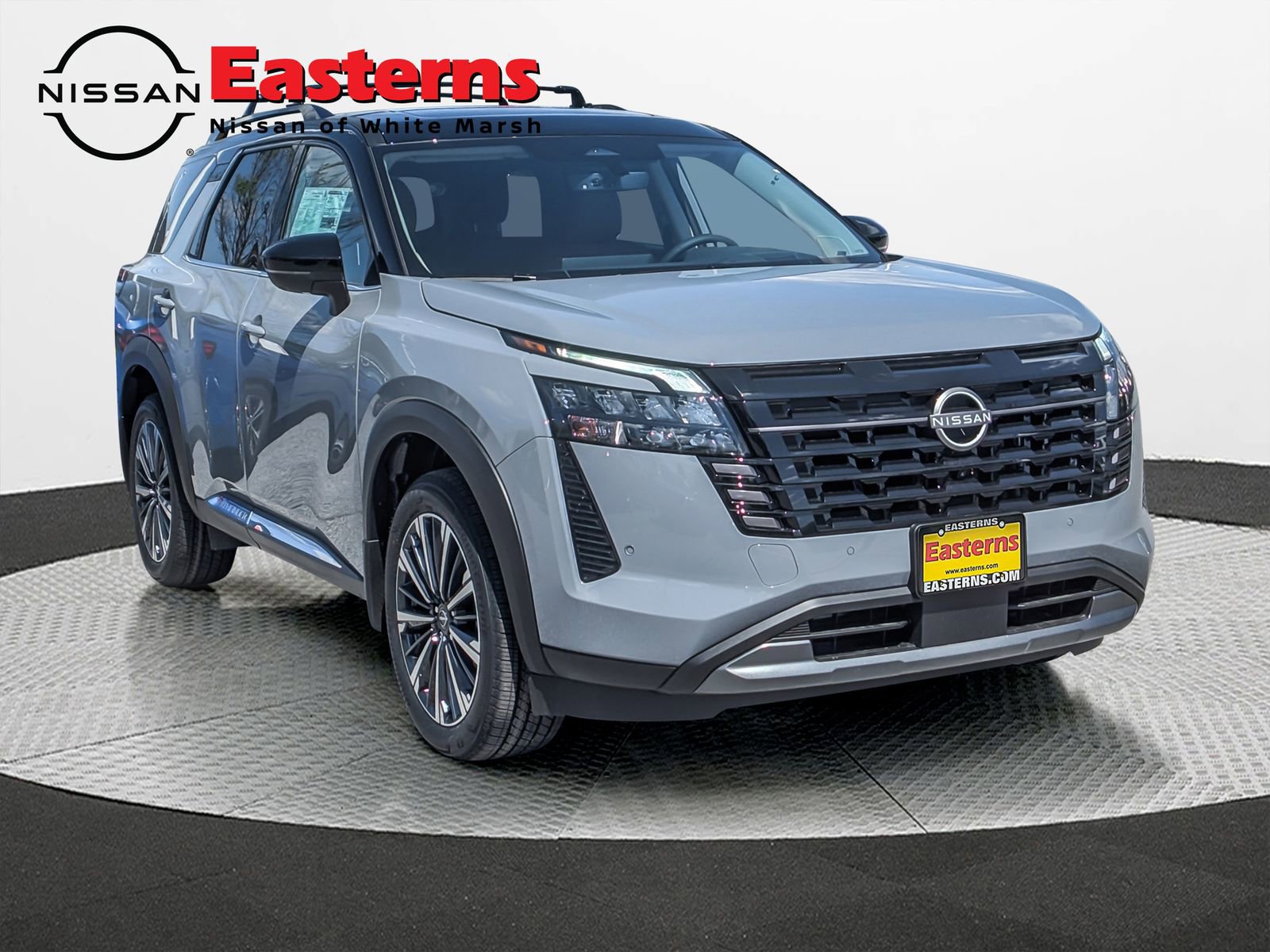 New 2026 Nissan Pathfinder Platinum image 5