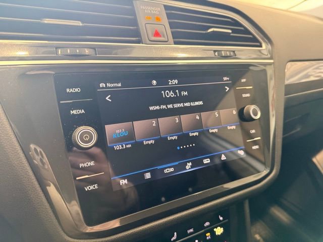 Used 2024 Volkswagen Tiguan SE image 29