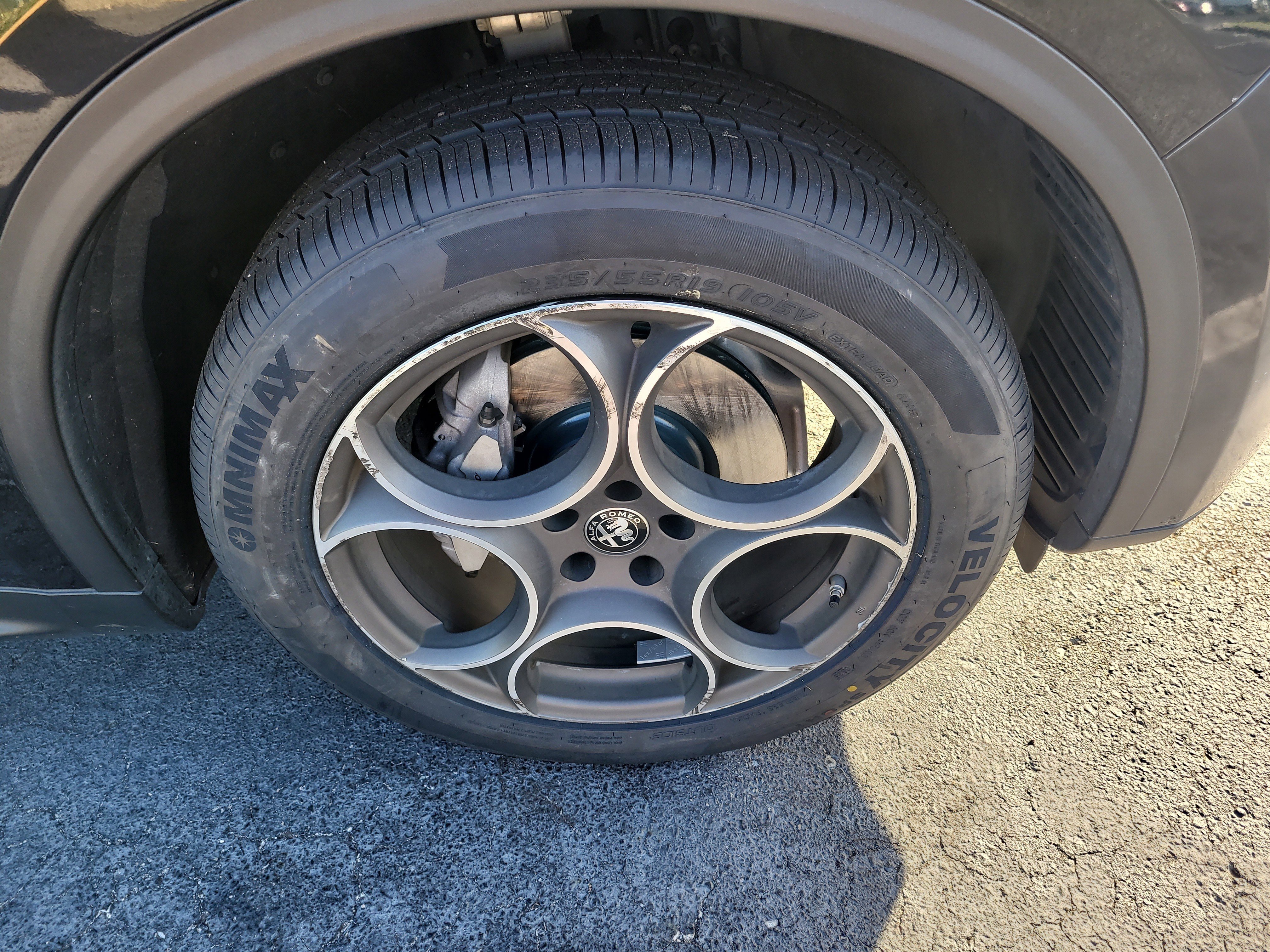 Used 2021 Alfa Romeo Stelvio Sprint w/ Nero Edizione image 10