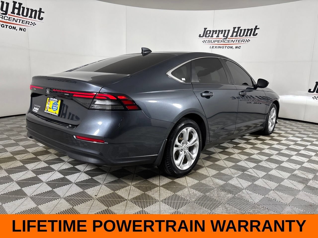 Used 2024 Honda Accord LX image 5