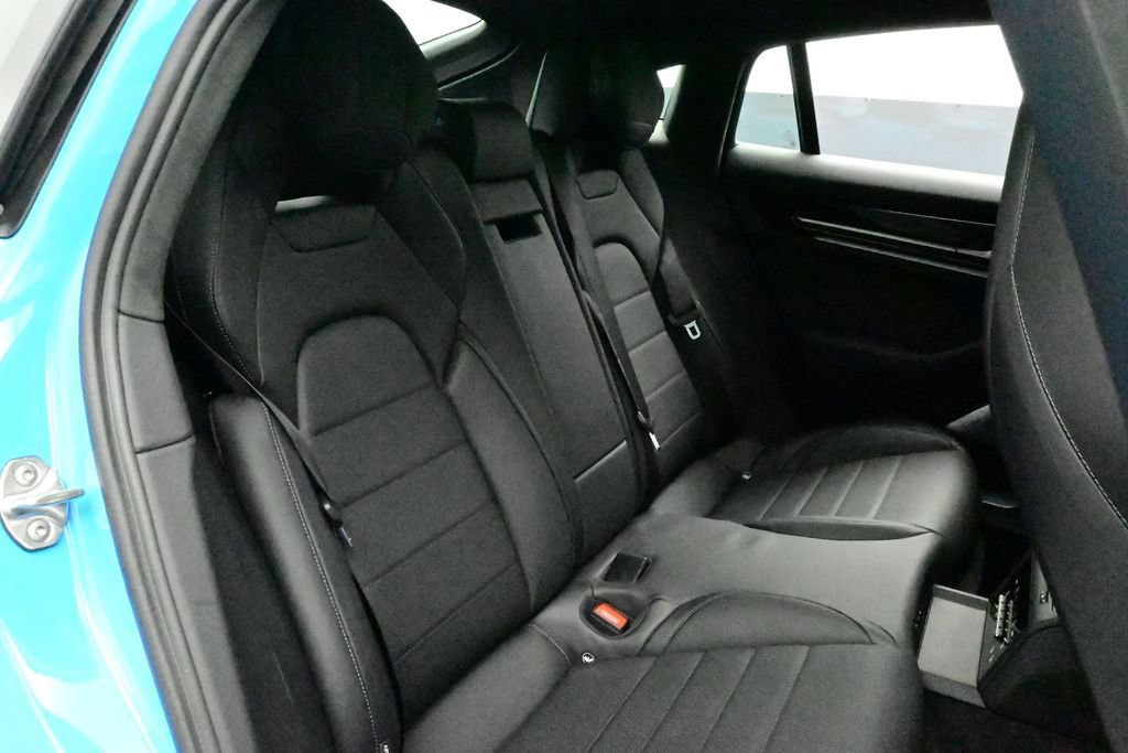 New 2026 Porsche Panamera GTS AWD/4WD image 17
